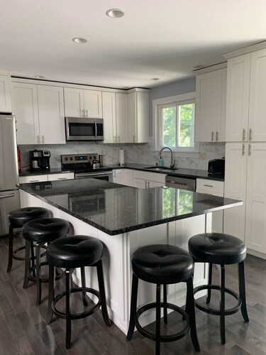 A beautiful 4 BDR home, newly renovated and close to everything!