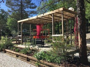 Property grounds - Camping 4 étoiles - Piscine  - ccaiaad (Monoblet)