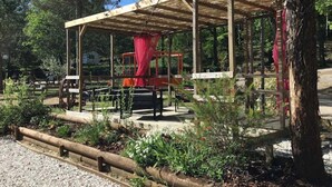 Property grounds - Chalet 4 étoiles - ccaiaag (Monoblet)