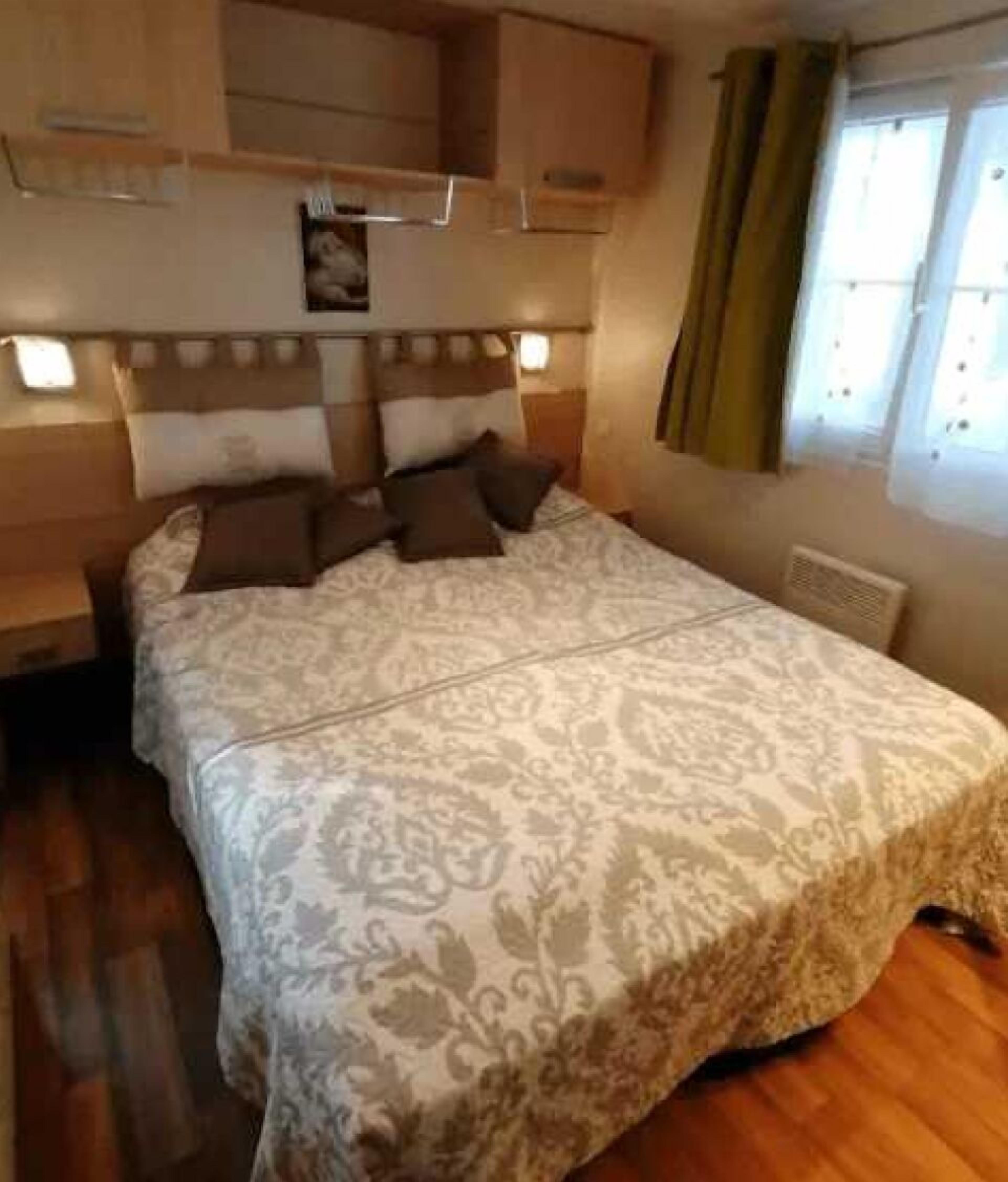 Zecamping 4* Piscine Chauffée Mobil-home Tv Lv Bbq 40m2 - Bessan