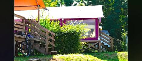 Enceinte de lâhĂ©bergement