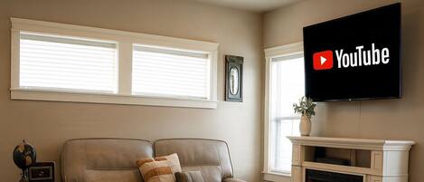 TV connectée, cheminée