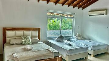 Superior Quadruple Room, Garden View | 1 bedroom