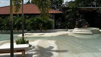 Alberca al aire libre