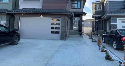 PRIVATE, QUIET, CLEAN LEGAL SUITE FULLY FUNISHED. NEAR DOWNTOWN &TRAIN STATION