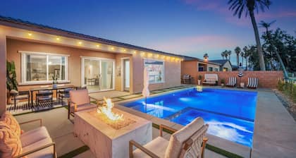 Desert Escape. New Luxury Pool Home! Walk to Coachella!