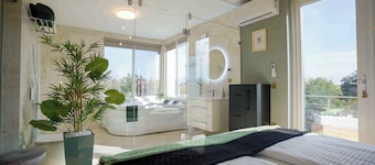 Holiday home with infra sauna and whirlpool in the immediate vicinity of wine cellars