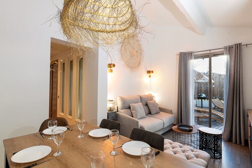 Private Garden La Cabane Bambou, Mandara Beach