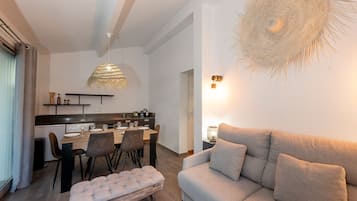 Appartamento Luxury, bagno in camera (Bord De Plage) | Pasti