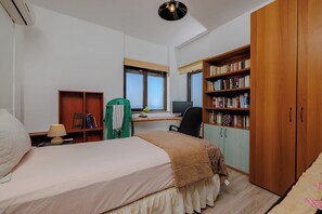 2 bedrooms, desk, iron/ironing board, free WiFi - Malia - Manganaro full apartment in nature (Malia)