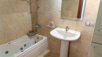 Towels, soap, shampoo