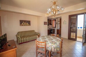 Family Apartment, 2 Bedrooms, Garden View, Tower | Living area - Case vacanza Cristina (San Vito Lo Capo)