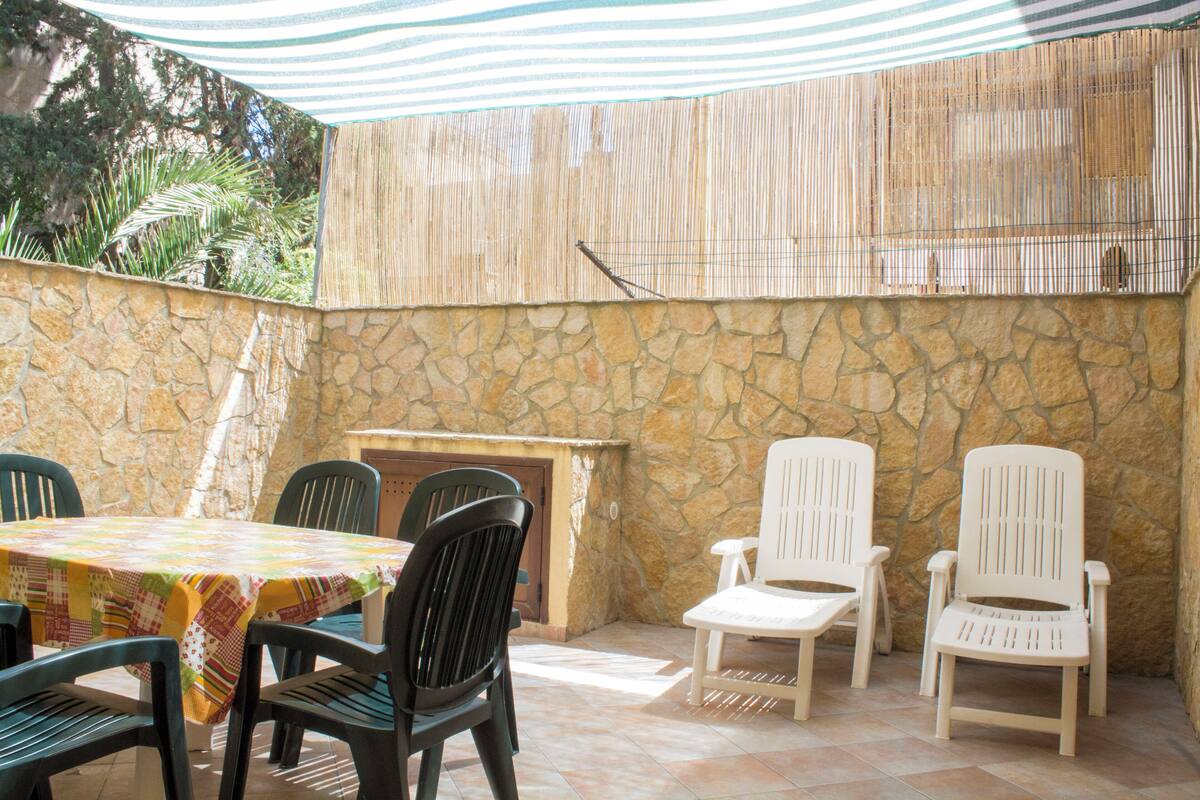 Basic Apartment, 2 Bedrooms, Patio, Beachside | Terrace/patio