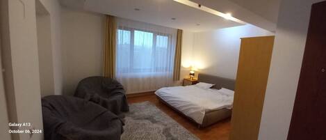 2 Schlafzimmer, WLAN