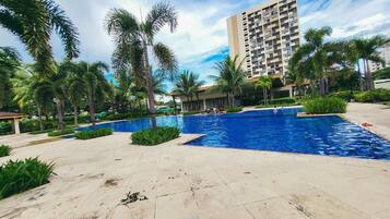 Kolam renang