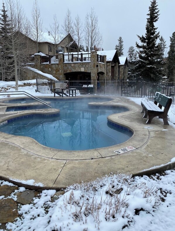 Indoor pool, outdoor pool