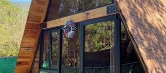 Cozy cabin in the forest of Tepoztlán! Ideal for rest and relaxation!