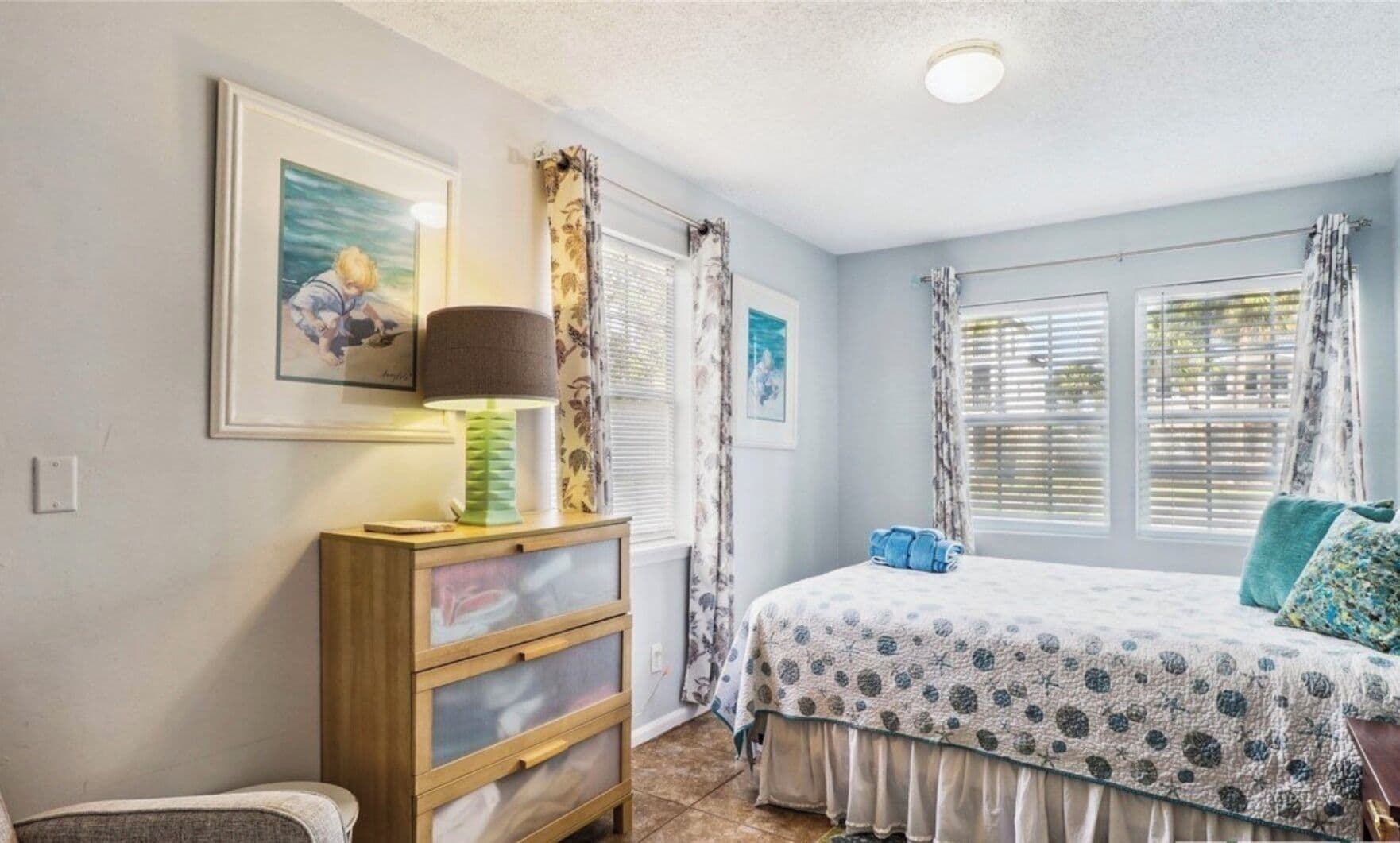 2 soverom, strykejern/-brett, wi-fi og sengetøy