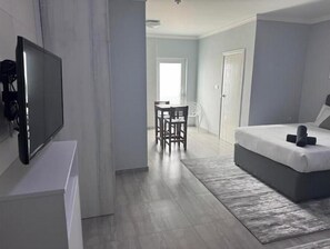 1 habitación, wifi y ropa de cama 