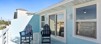 Beach House - Sunset Paradise by PHG