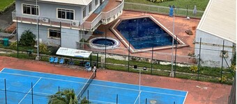 Ultimate Comfort in V/Island Lagos: Spacious 2-Bed with 24/7 Power & Free WiFi