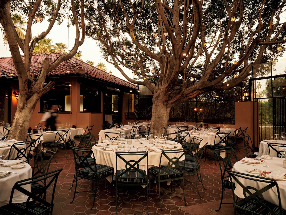 The Willows Historic Palm Springs Inn by null