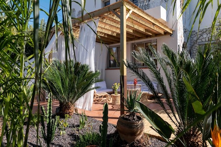 ๋๋ญ์ค ์คํ๋์ค, ์์ค์ํธ (Bord De Plage) | ์ธ๊ด