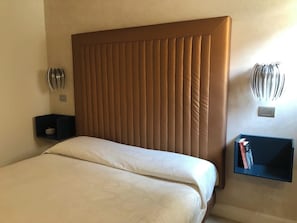 1 bedroom, free WiFi - LA SUITE DEL CONVENTO (Potenza)
