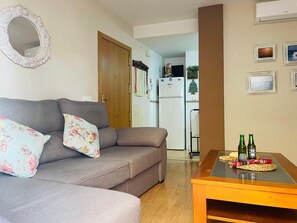 TV - Apartment Cantarero in Nerja (Nerja)
