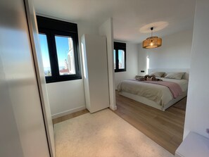 3 bedrooms, desk, iron/ironing board, travel cot - Luxury Home in Granada with Private Pool (AN)