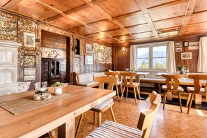 House | 9 bedrooms - Berghaus Tschengla in B Rserberg (Buerserberg)