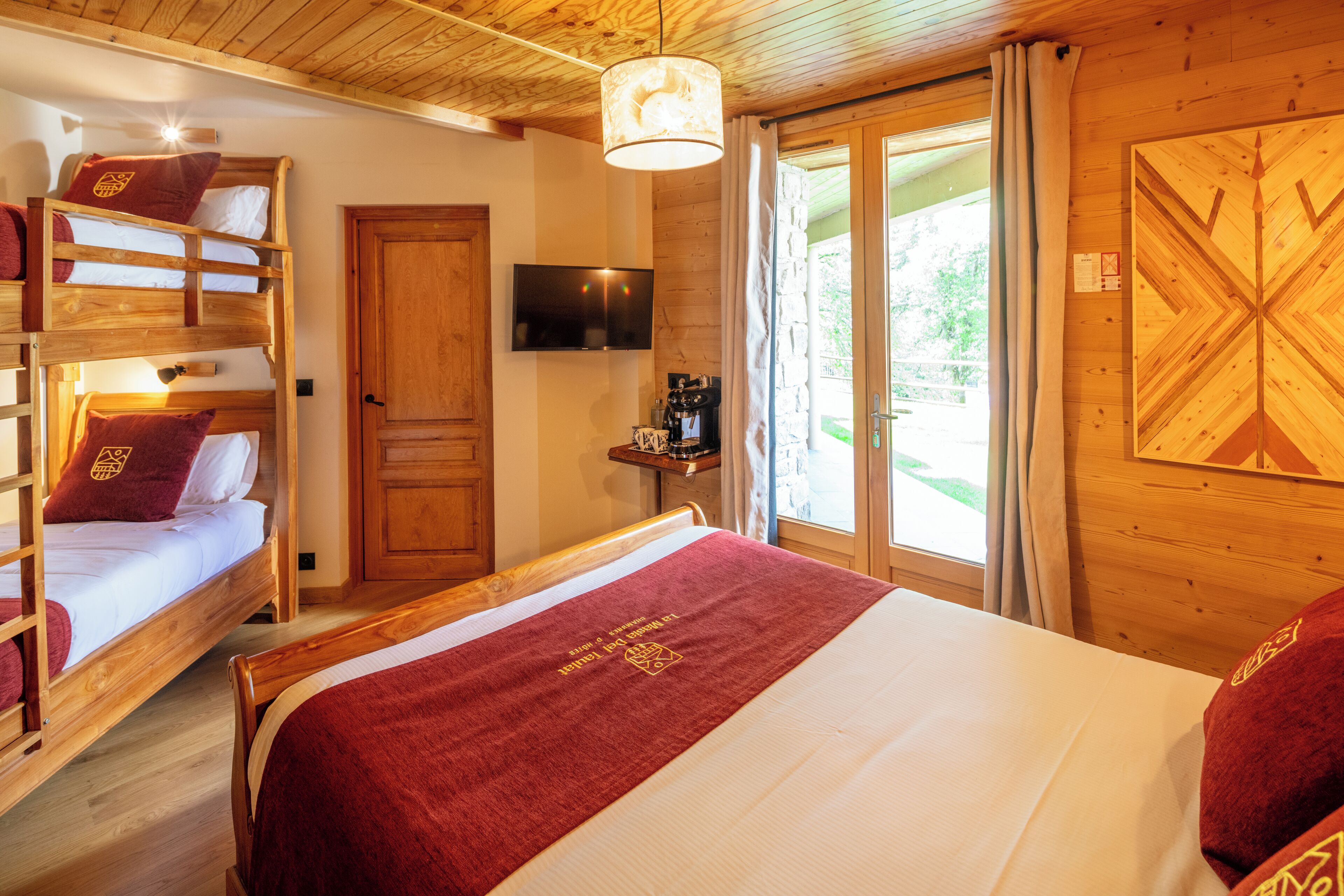 TORRE DEL BACARÓ | 埃及棉床單、高級寢具、羽絨被、Select Comfort 床墊