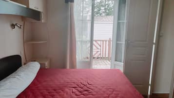 2 slaapkamers, een strijkplank/strijkijzer, wifi