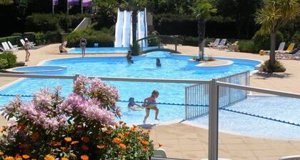 ZEcamping 4* familial avec Ă©tang de pĂȘche et piscine chauffĂ©e