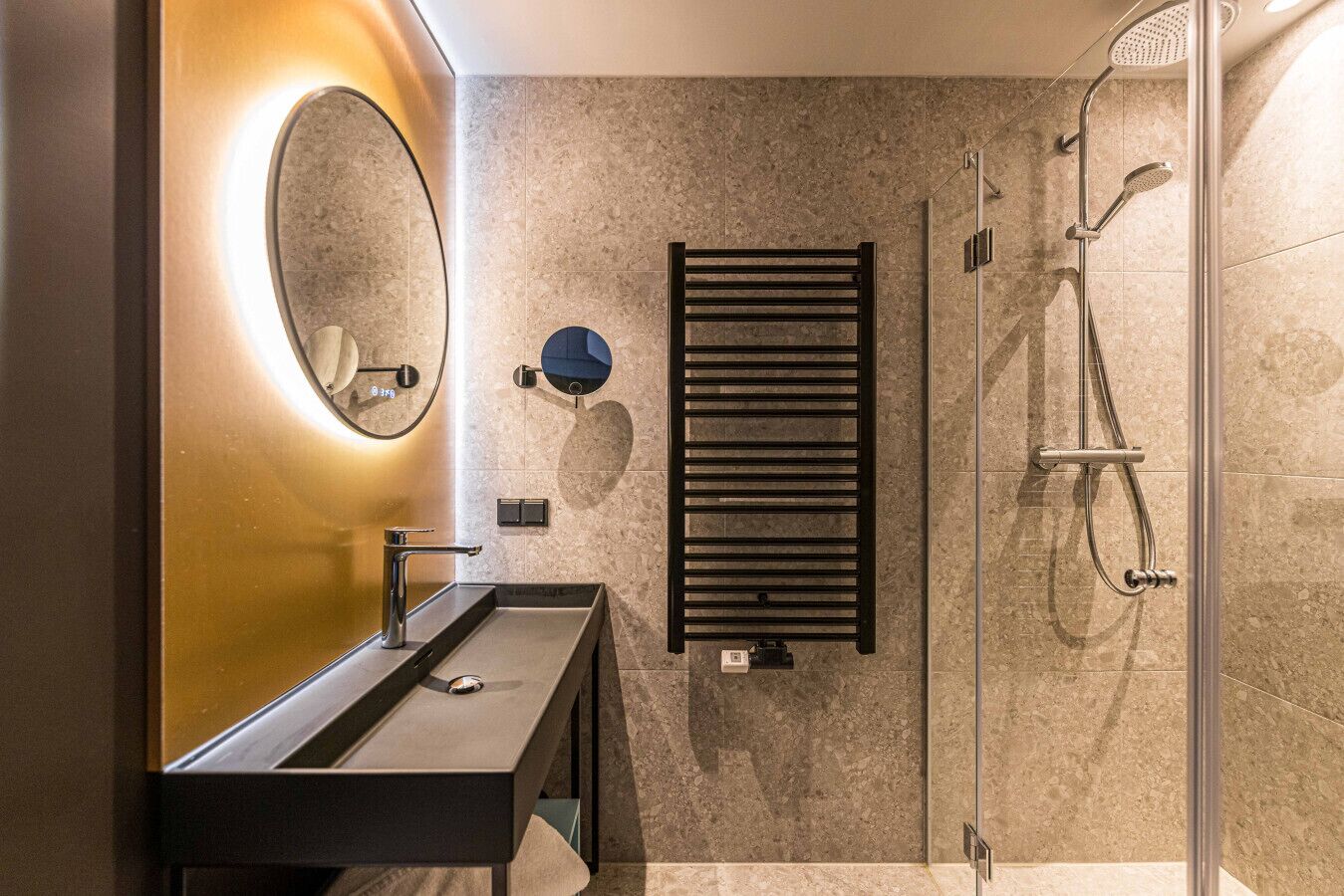 Haartrockner, Handtücher