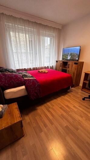 1 bedroom, iron/ironing board, WiFi, bed sheets