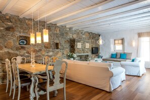 Villa | 9 Schlafzimmer