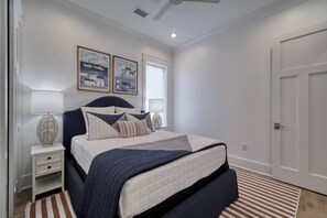 4 bedrooms, iron/ironing board, travel crib, free WiFi