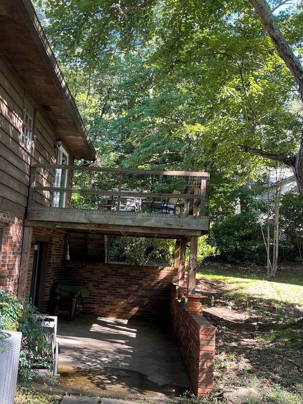 Terrace/patio - Family Seneca Stay - 4mi to Clemson Memorial Stadium (Seneca)