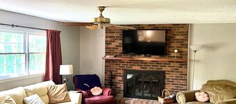 Family Seneca Stay - 4mi to Clemson Memorial Stadium