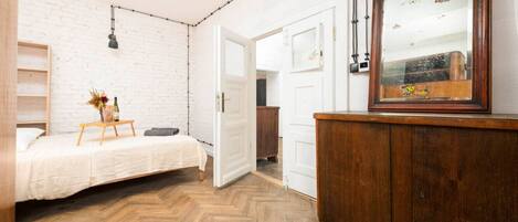 1 sovrum, strykjärn/strykbräda, gratis wi-fi och sängkläder