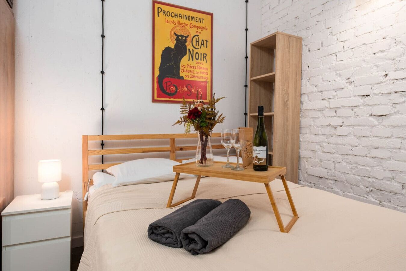1 chambre, fer et planche à repasser, Wi-Fi gratuit, draps fournis