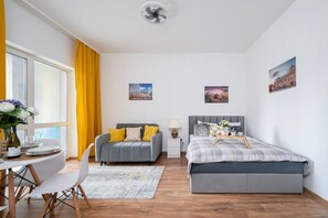 1 chambre, fer et planche à repasser, Wi-Fi gratuit, draps fournis
