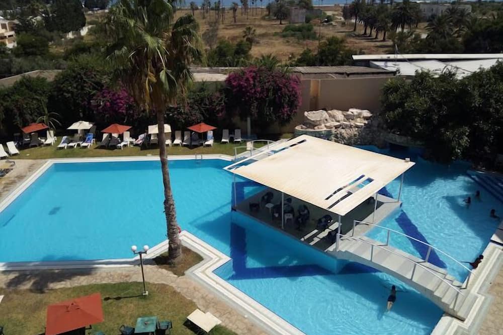 Hotel Byblos