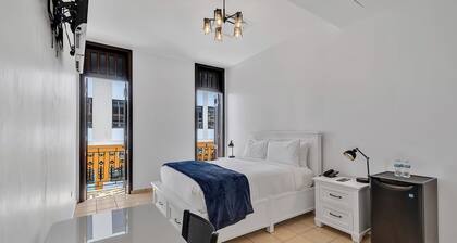 Armas Hotel