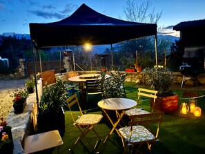 Outdoor dining - Au Paradis - Avec vue montagne (Sorgeat)