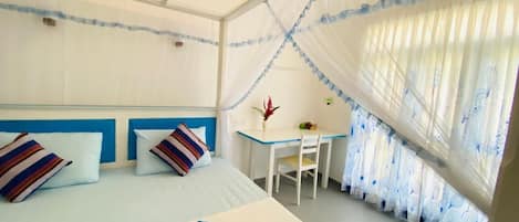 2 bedrooms, iron/ironing board, bed sheets