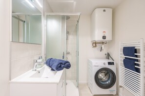 Hair dryer, towels - La Suite du Château (A) - En plein centre (Lunéville)