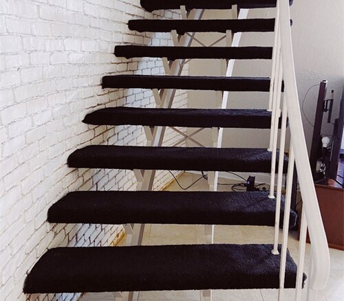 Charming 3-bedroom condo with WiFi and AC in pleasant Euclid