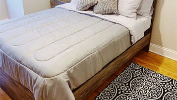 3 chambres, coffres-forts dans les chambres, fer et planche Ă repasser